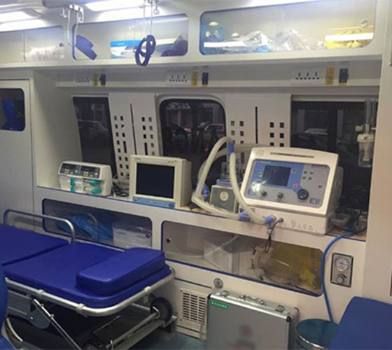 霍城县车辆内部展示